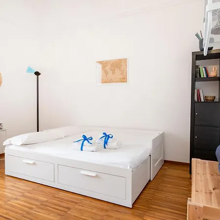 Marina Terrace Apartment *